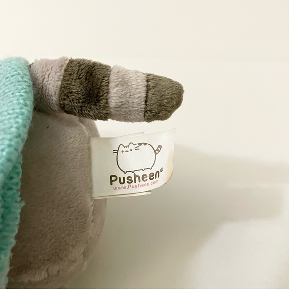 Pusheen Plush Cat Lot of 2 10th Anniversary Pizza and Winter Sweater Cat - Picture 8 of 15